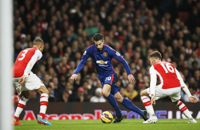united sink arsenal to make top four return