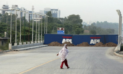 nov 30 rally islamabad authorities block roads leading to constitution avenue nov 30 rally islamabad authorities block roads leading to constitution avenue
