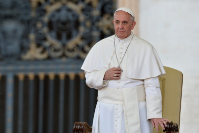 pope slams state terrorism that kills innocents