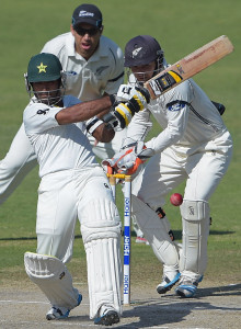 new zealand defeat pakistan level series 1 1