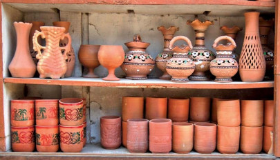 dying art potters wheels come to a halt