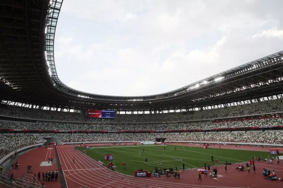 up to 10 000 spectators allowed at each olympic venue despite warnings up to 10 000 spectators allowed at each olympic venue despite warnings