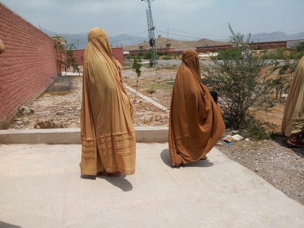 Women vote in Mohmand. PHOTO: EXPRESS