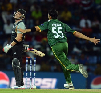 all about momentum depleted black and beleaguered green fight it out all about momentum depleted black and beleaguered green fight it out