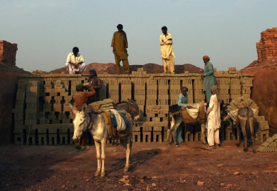 bonded labour trapped for 500 debts the misery of pakistan s slaves