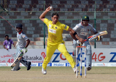 homecoming imran returns home after uae heroics homecoming imran returns home after uae heroics