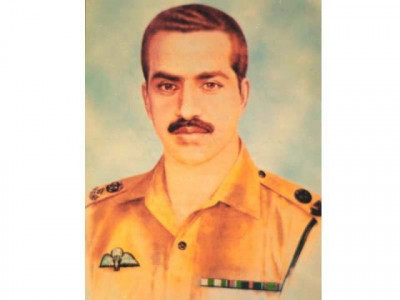 tribute paid to sacrifices of major shabbir sharif
