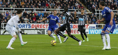 english premier league toons puncture mourinho s bus at st james park english premier league toons puncture mourinho s bus at st james park