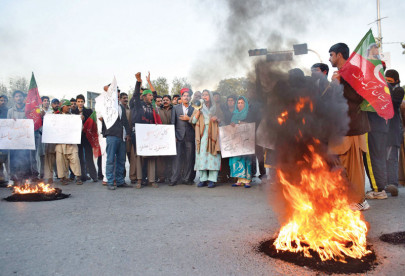 pti road block protesters block murree road expressway