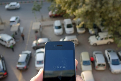 indian capital bans uber after alleged rape