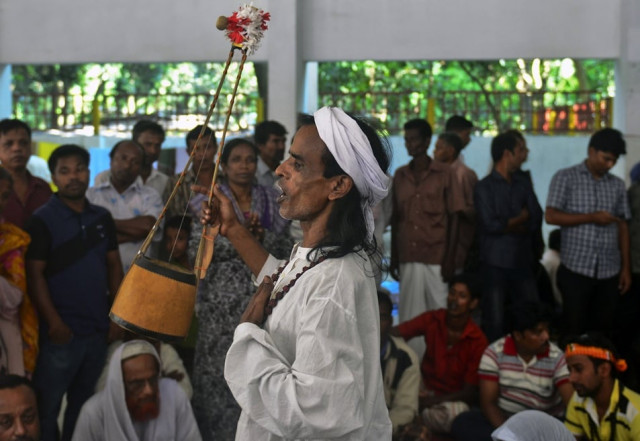 bangladesh s mystic minstrels more popular despite attacks