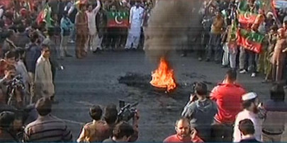 faisalabad violence police register fir against 250 pti workers faisalabad violence police register fir against 250 pti workers