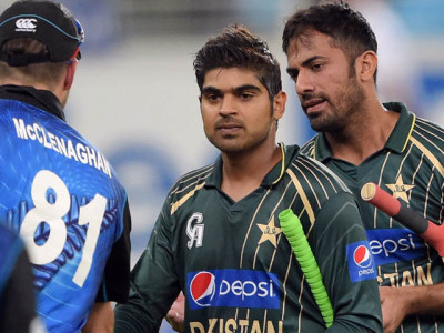 sohail happy to help suspension hit pakistan