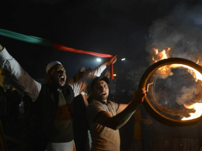 inquiry committee blames pml n workers police inaction for faisalabad clashes sources