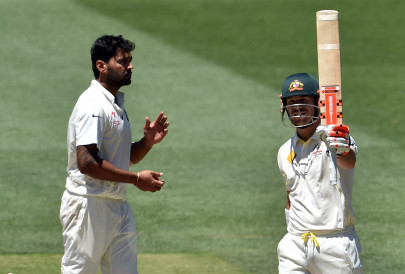 1st test warner racks up another century as test turns feisty