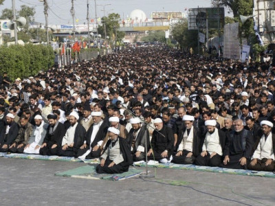 remembering hussain arbaeen commences
