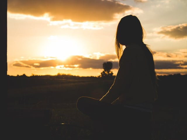 my friend sent me his profile but i couldn t open it he had blocked me so i couldn t find out photo pexels