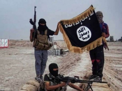 joining the ranks about 300 chinese fight alongside isis