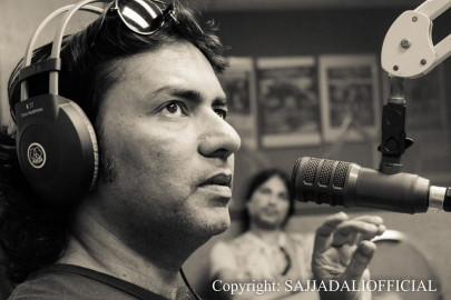 artistes call off performances to mourn peshawar tragedy artistes call off performances to mourn peshawar tragedy