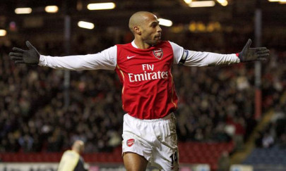 the king is gone his throne sits empty the king is gone his throne sits empty