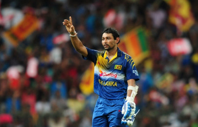 7th odi dilshan batters england with bat and ball