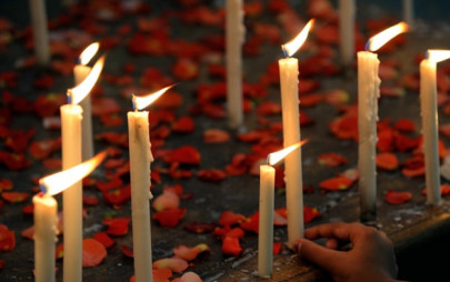 bollywood continues to mourn for peshawar attack victims