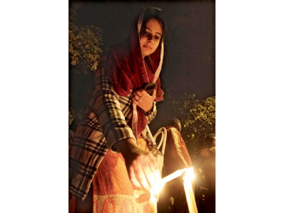 silent majority citizens throng lal masjid demand cleric s arrest silent majority citizens throng lal masjid demand cleric s arrest