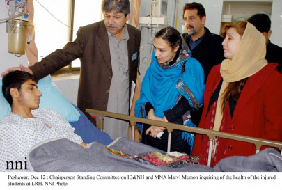 bedside manners vip visitors continue to pour in at lrh bedside manners vip visitors continue to pour in at lrh