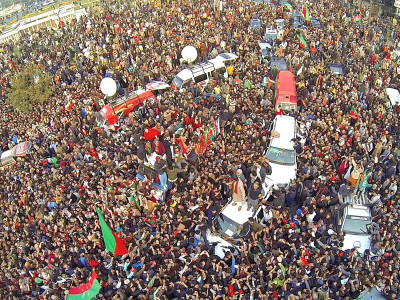 mixed reaction pti supporters divided over abrupt end of sit in