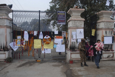 mourners gather at aps resolve to fight terror