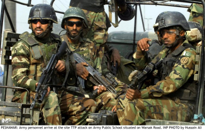 35 men arrested in joint raid on hospital in peshawar