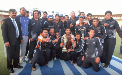 quaid e azam trophy sngpl crowned gold league champions