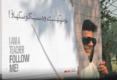 students ready to do their part and teach with aao parhao students ready to do their part and teach with aao parhao