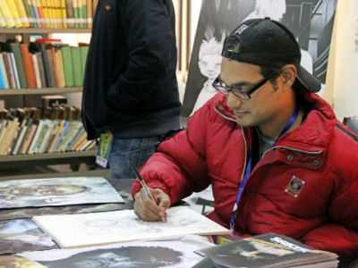 parallel universe country s first comic con opens at defence library