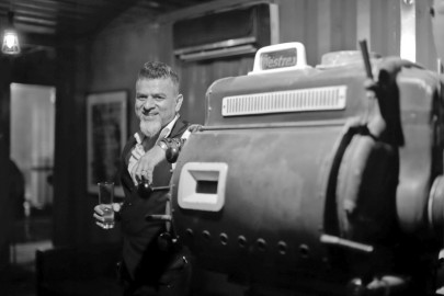 dekh magar pyar se to release summer 2015