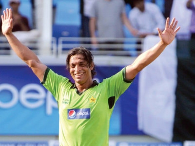 shoaib akhtar an embarrassment par excellence shoaib akhtar an embarrassment par excellence