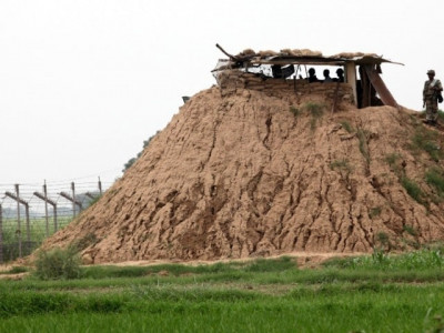 two rangers personnel killed by indian bsf in shakargarh