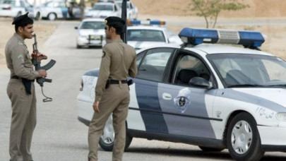 saudi beheads pakistani heroin smuggler