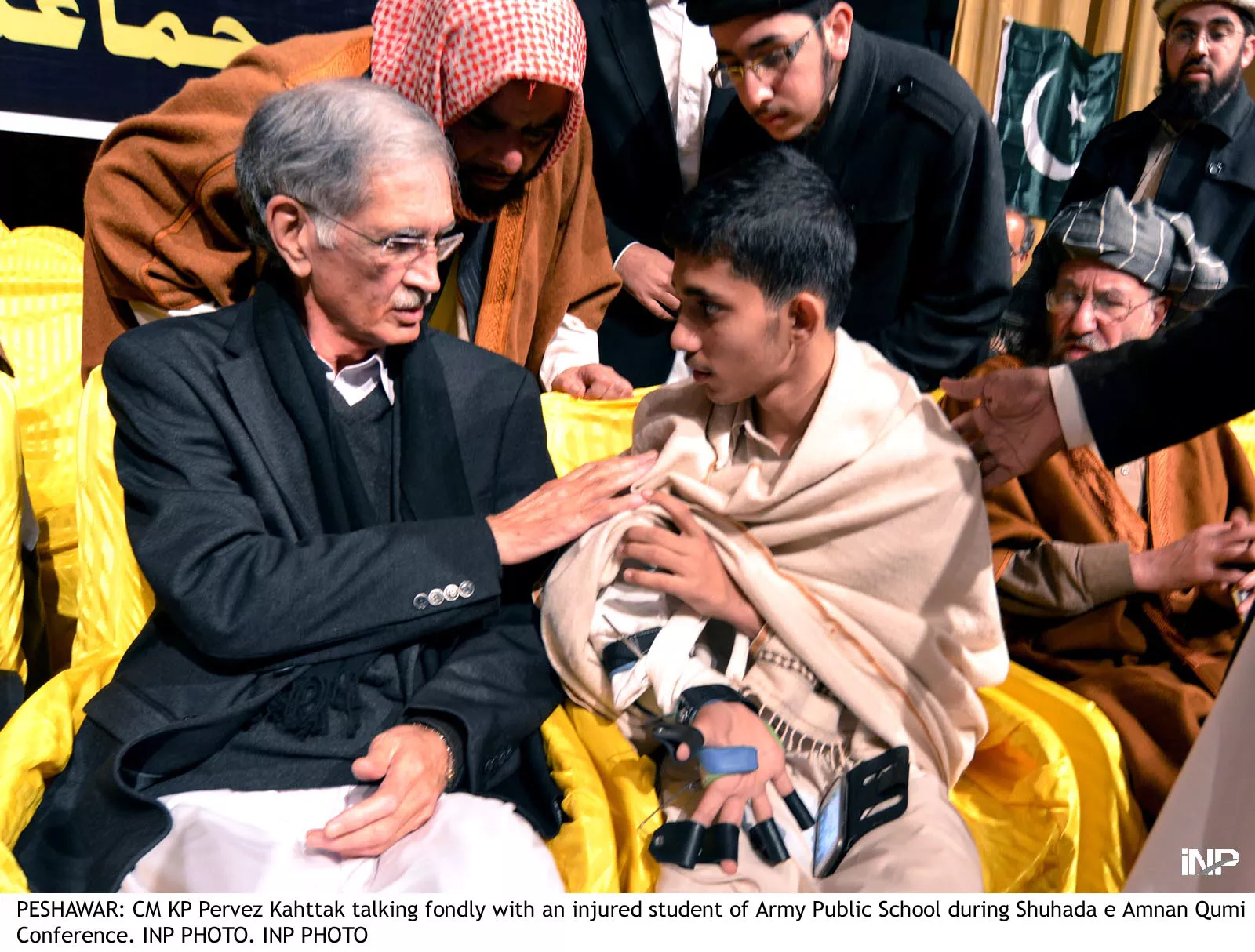 he handout quoted the chief minister as saying that both pti and ji have emphasised on providing people with a political system which does not exploit them photo inp he handout quoted the chief minister as saying that both pti and ji have emphasised on providing people with a political system which does not exploit them photo inp