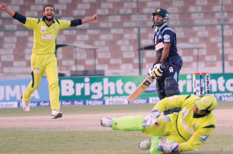 asad shafiq hangs his head after being caught behind by kamran akmal off ahmed jamal on 98 photo mohammad azeem express