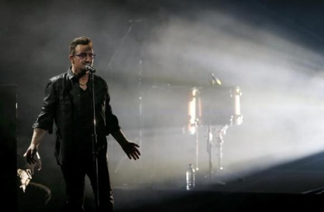 bono lead singer of the band u2 performs during the bambi 2014 media awards ceremony in berlin november 13 2014 photo reuters bono lead singer of the band u2 performs during the bambi 2014 media awards ceremony in berlin november 13 2014 photo reuters