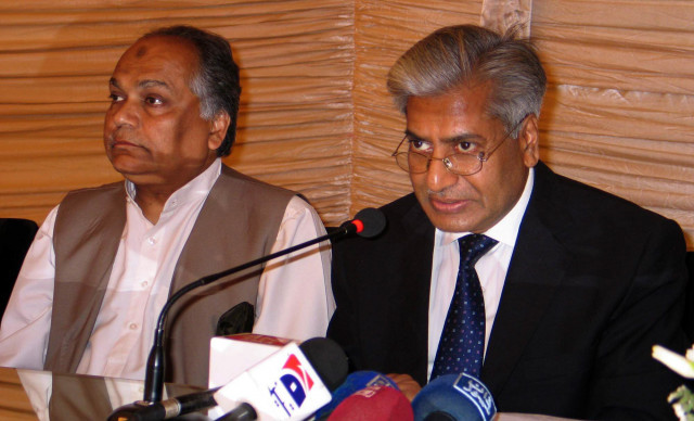according to the serp plan 3 479 schools will be merged into 680 schools paracha appreciated that karachi had completed the merging process of schools within time and more than the targeted number photo express according to the serp plan 3 479 schools will be merged into 680 schools paracha appreciated that karachi had completed the merging process of schools within time and more than the targeted number photo express