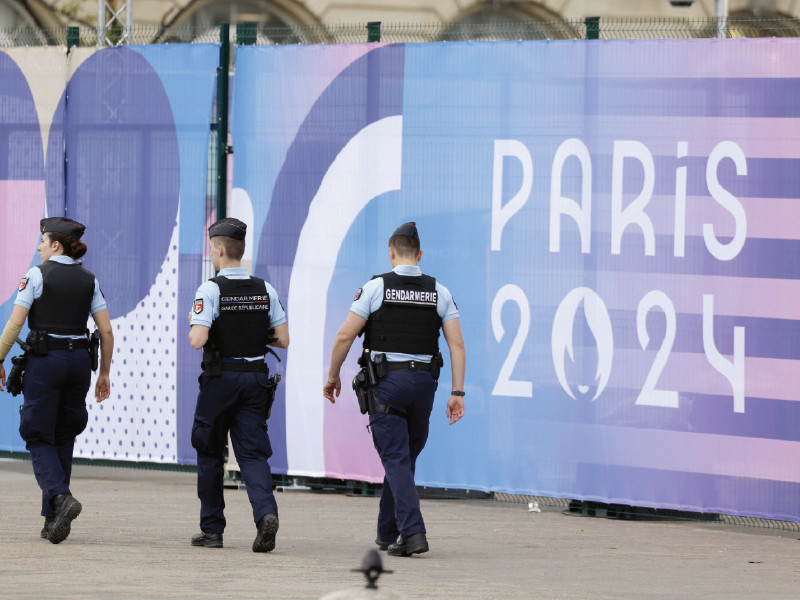 45 000 french security forces are set to be on duty for the opening ceremony on july 26 photo afp