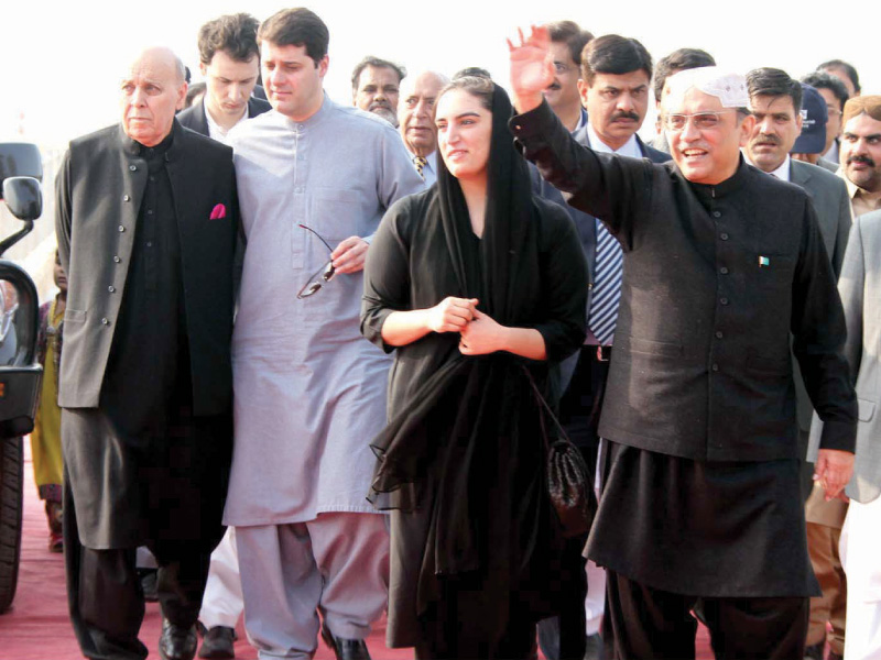ex president asif ali zardari arrives to inaugurate power plant in sukkur photo nni