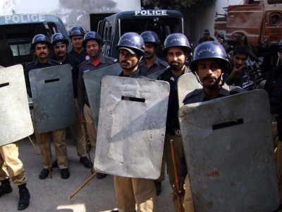 police kill three alleged members of chotu gang in muzaffargarh