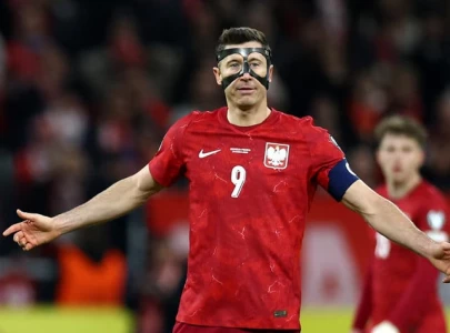 lewandowski hints at poland exit