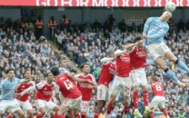 arsenal eye return to top spot