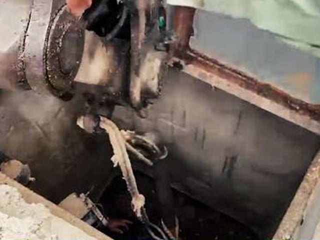 Illegal water supply setup dismantled in New Karachi raid