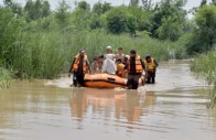 hundreds rescued as flash floods hit sulaiman range hundreds rescued as flash floods hit sulaiman range