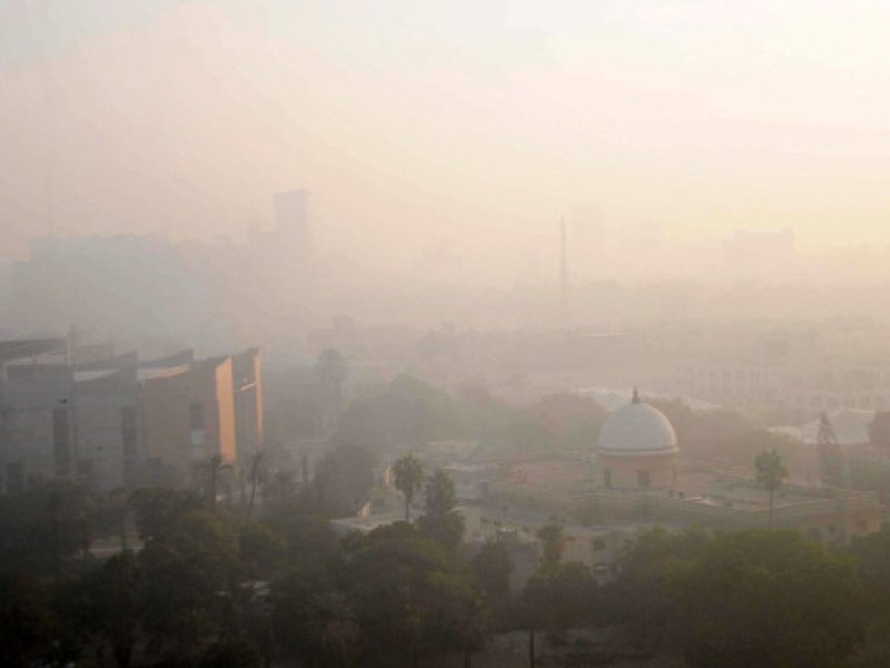 the late night fog on thursday reduced visibility to 50 metres leading to delays for 12 flights the met office forecasts more fog in the coming days photo rashid ajmeri express